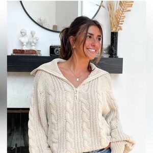 Grey bandit sweater   Size s